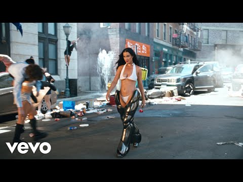 Katy Perry - Woman&#039;s World (Official Video)