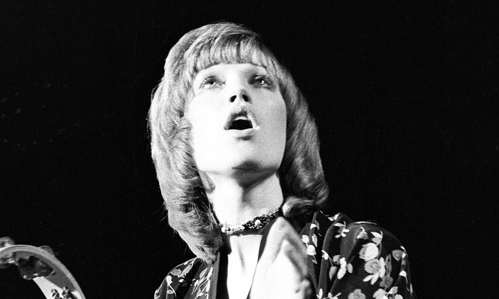 When Kiki Dee Made Her Parents Proud - uDiscover