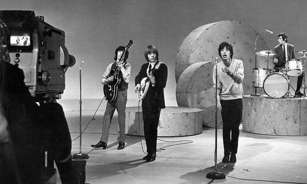 How The Rolling Stones got their iconic logo - Far Out Magazine