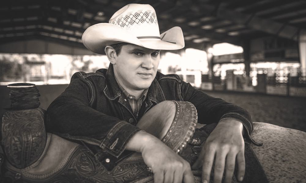 JON PARDI PREMIERES “HEARTACHE MEDICATION” MUSIC VIDEO TODAY • Red