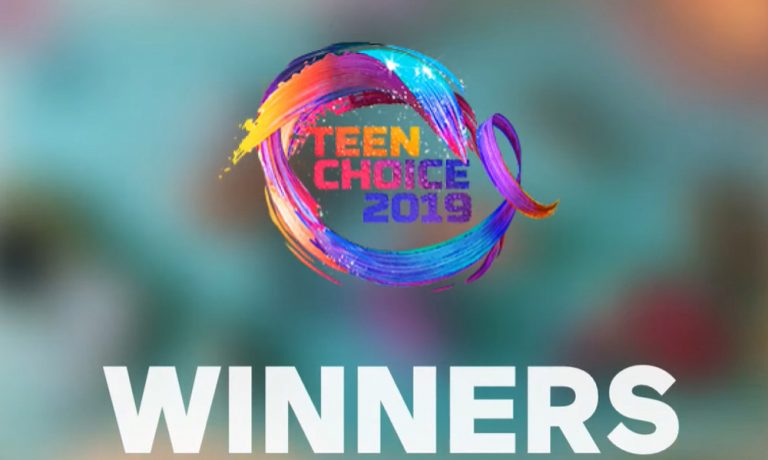 Taylor Swift, Billie Eilish Among Winners At the 2019 Teen Choice Awards