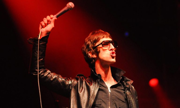 The Verve - Highly Treasured Iconic British Rock Band | uDiscover Music