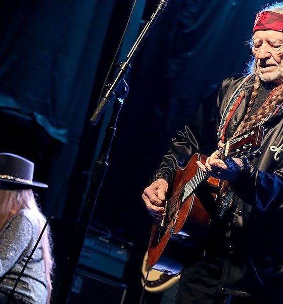 Willie and Bobbie Nelson GettyImages 654881746