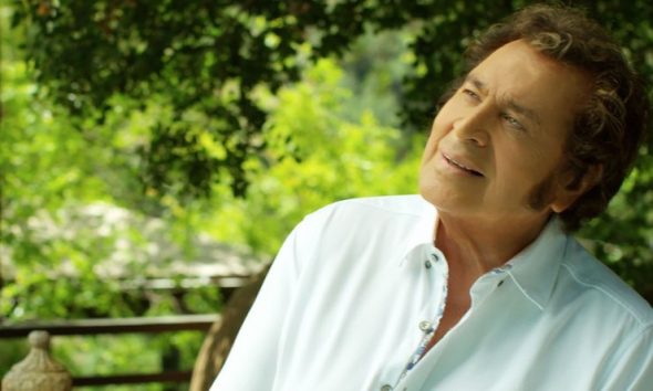 “Performing Is My Lifeblood,” Says Engelbert Ahead Of First Live Stream