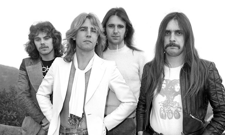 Status Quo - British Boogie Rock Superstars | uDiscover Music