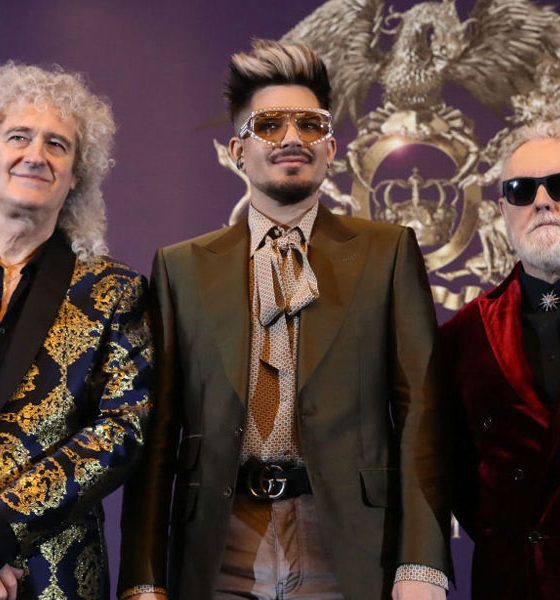 Queen-Adam-Lambert-Live-Around-World-QueenPod