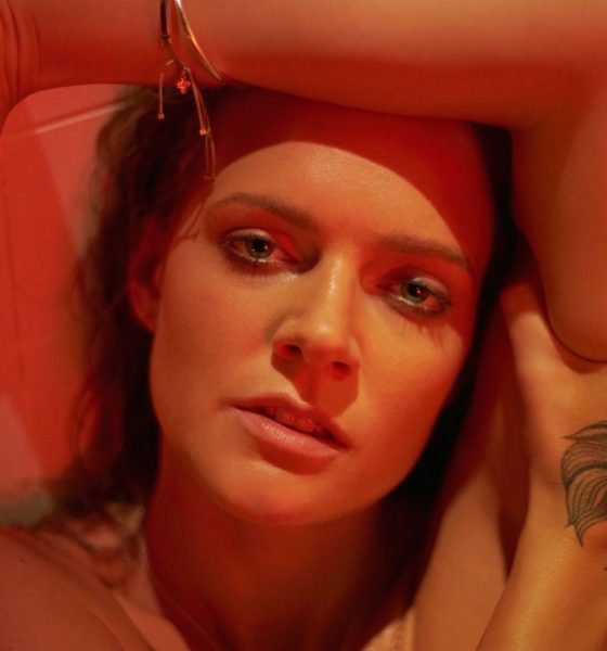 Tove-Lo-Habits-One-Billion-Spotify-Streams