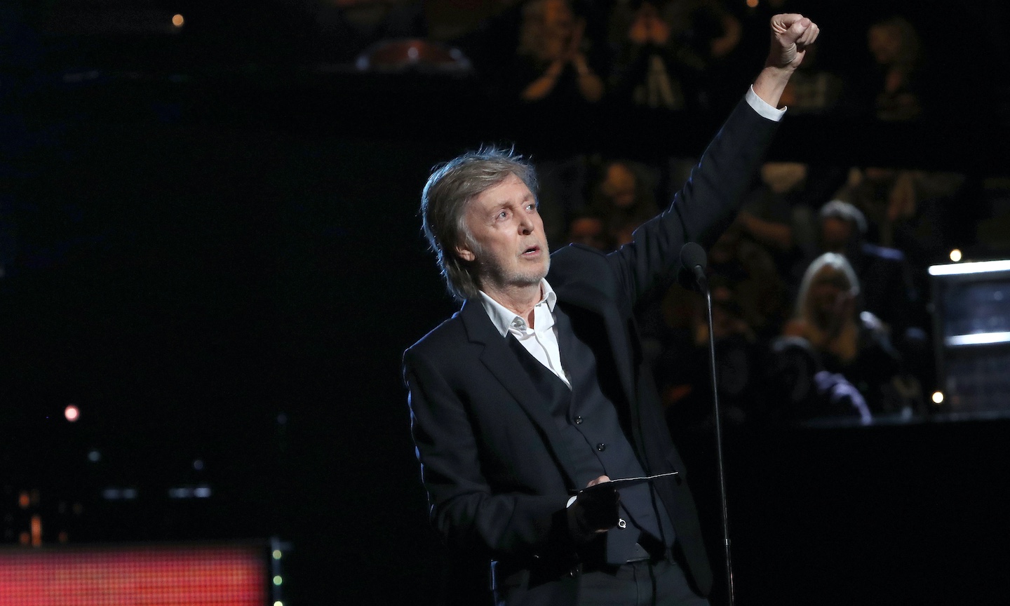 Paul McCartney has confirmed a brand new date for his One On One tour in  the Czech Republic this June – O2 arena