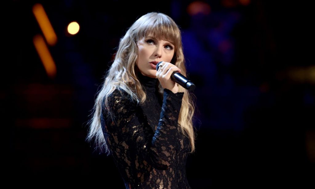 Taylor Swift To Feature On Record Store Day Comp Portraits Of Her