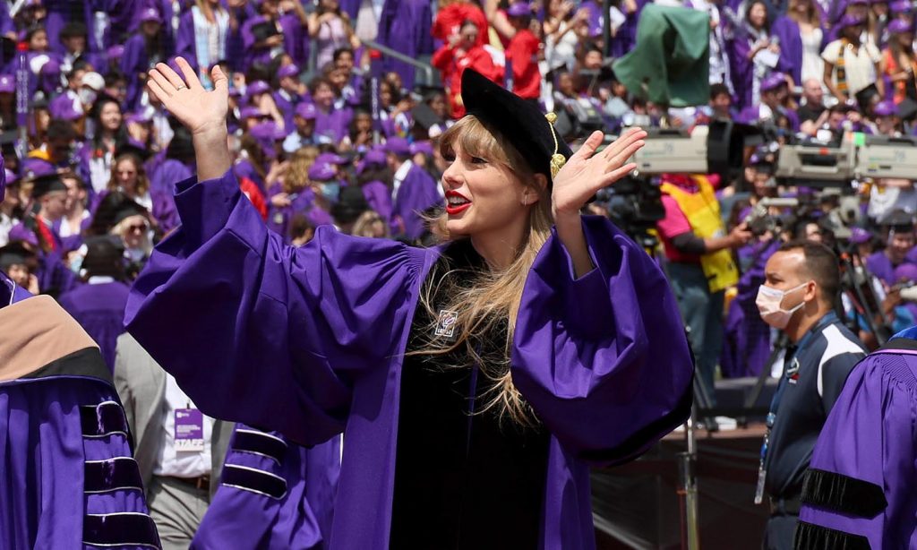 Taylor Swift Delivers Commencement Speech To NYU Graduates