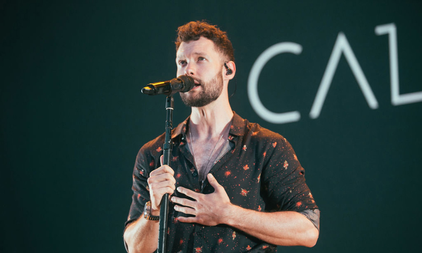 Dancing On My Own' singer Calum Scott says he'll perform for