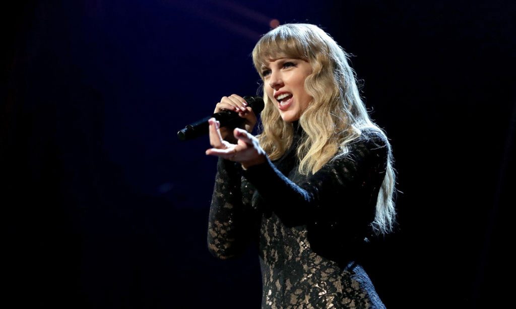 Taylor Swift Songbook Class Now Being Offered At The University Of Texas