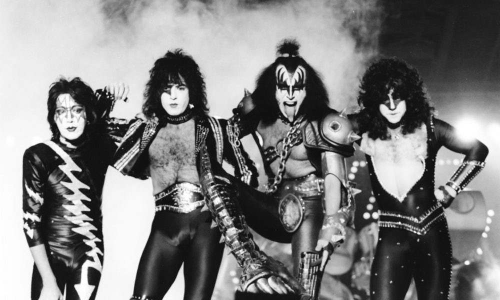 KISS Share Blistering Live Version Of I Love It Loud