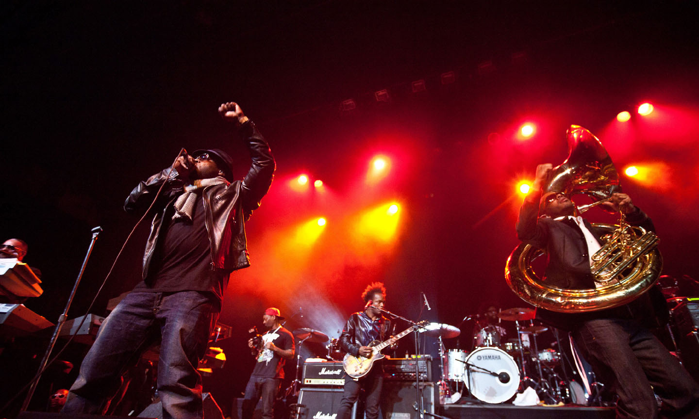 The Roots To Play Two Nights A Walt Disney Concert Hall For New Year