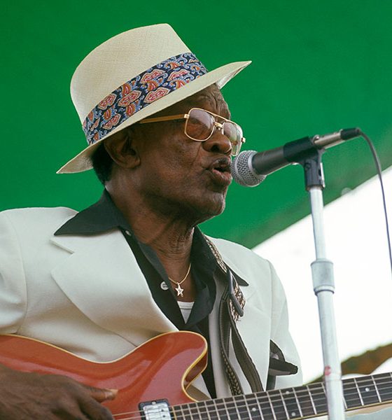 Lightnin Hopkins photo by David Redfern and Redferns