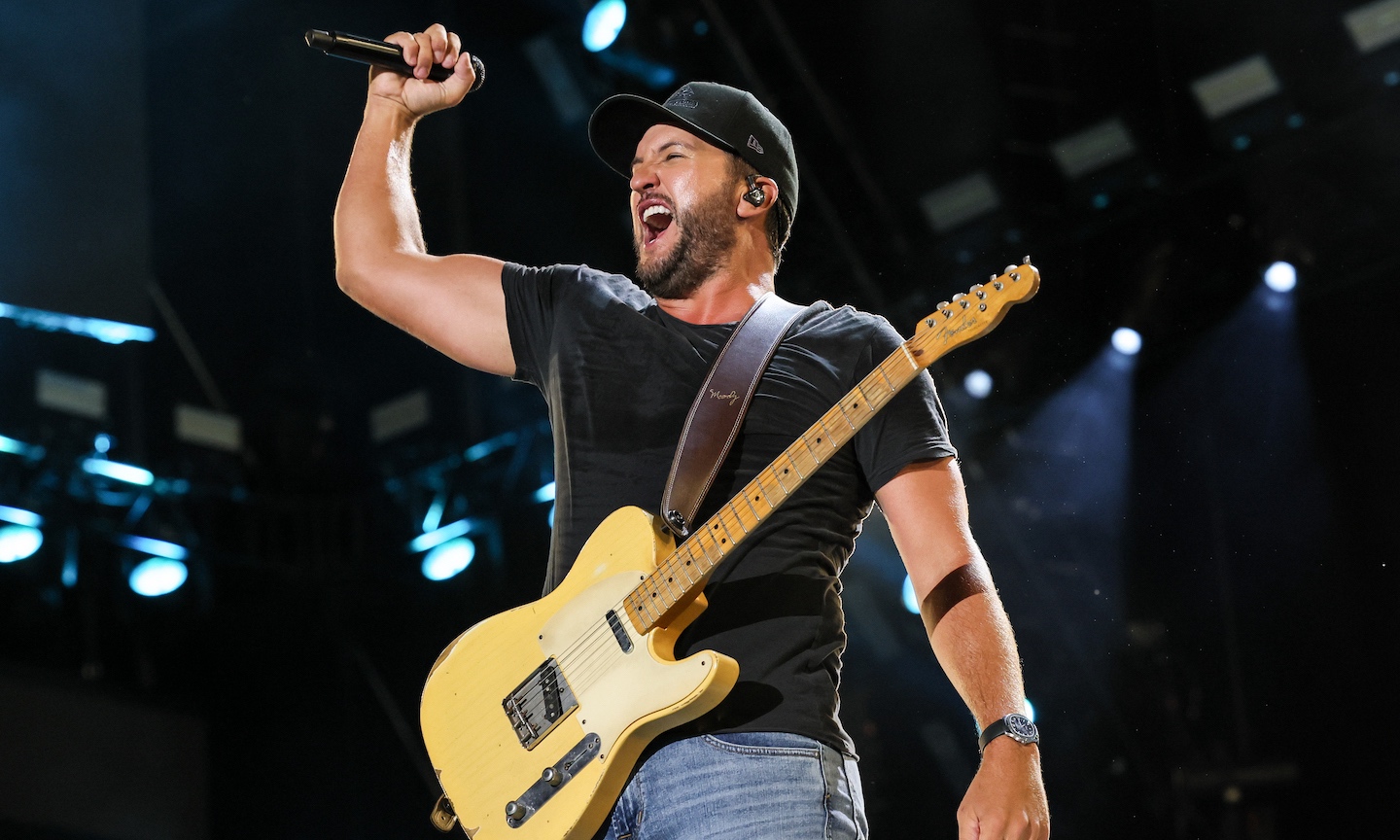 Luke Bryan, Shania Twain, And More Set For Faster Horses Festival