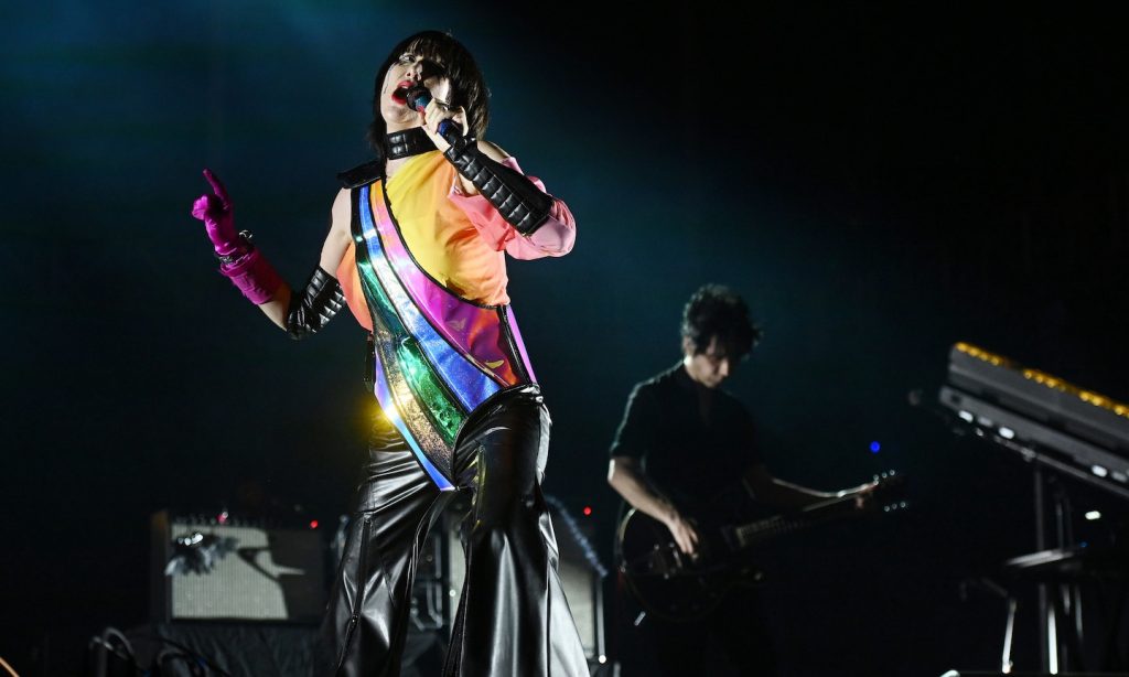 Yeah Yeah Yeahs Announce Summer Tour