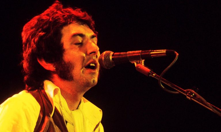 New Biography Documents Hall Of Fame Inductee Ronnie Lane