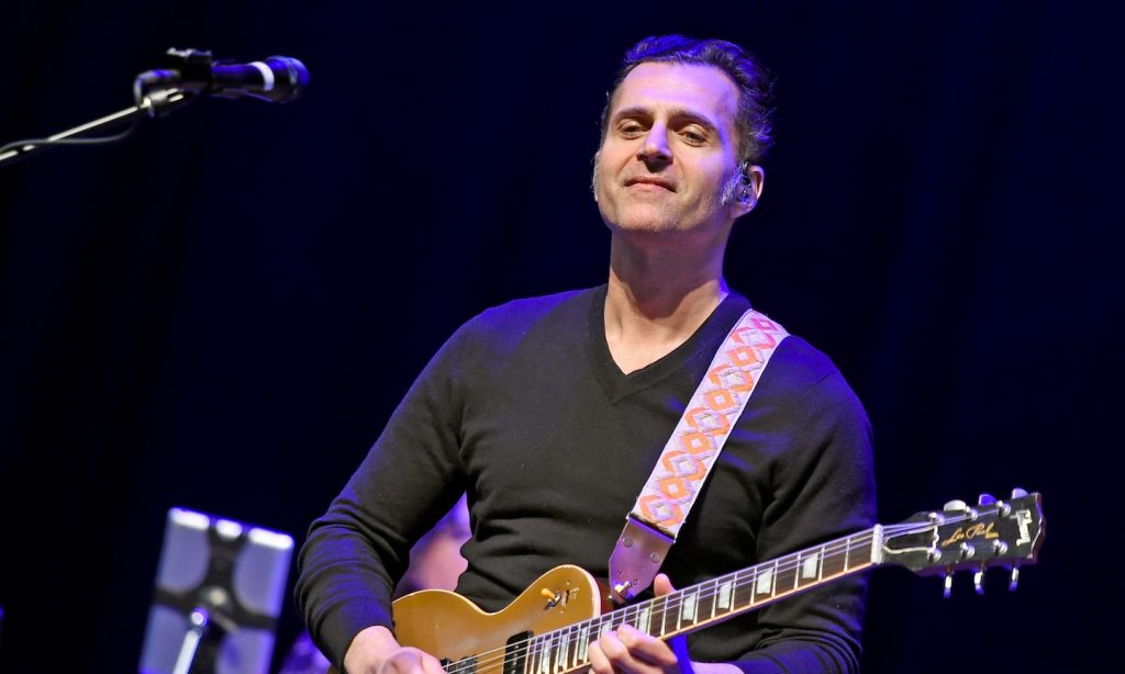 Dweezil Zappa Announces Nationwide Tour