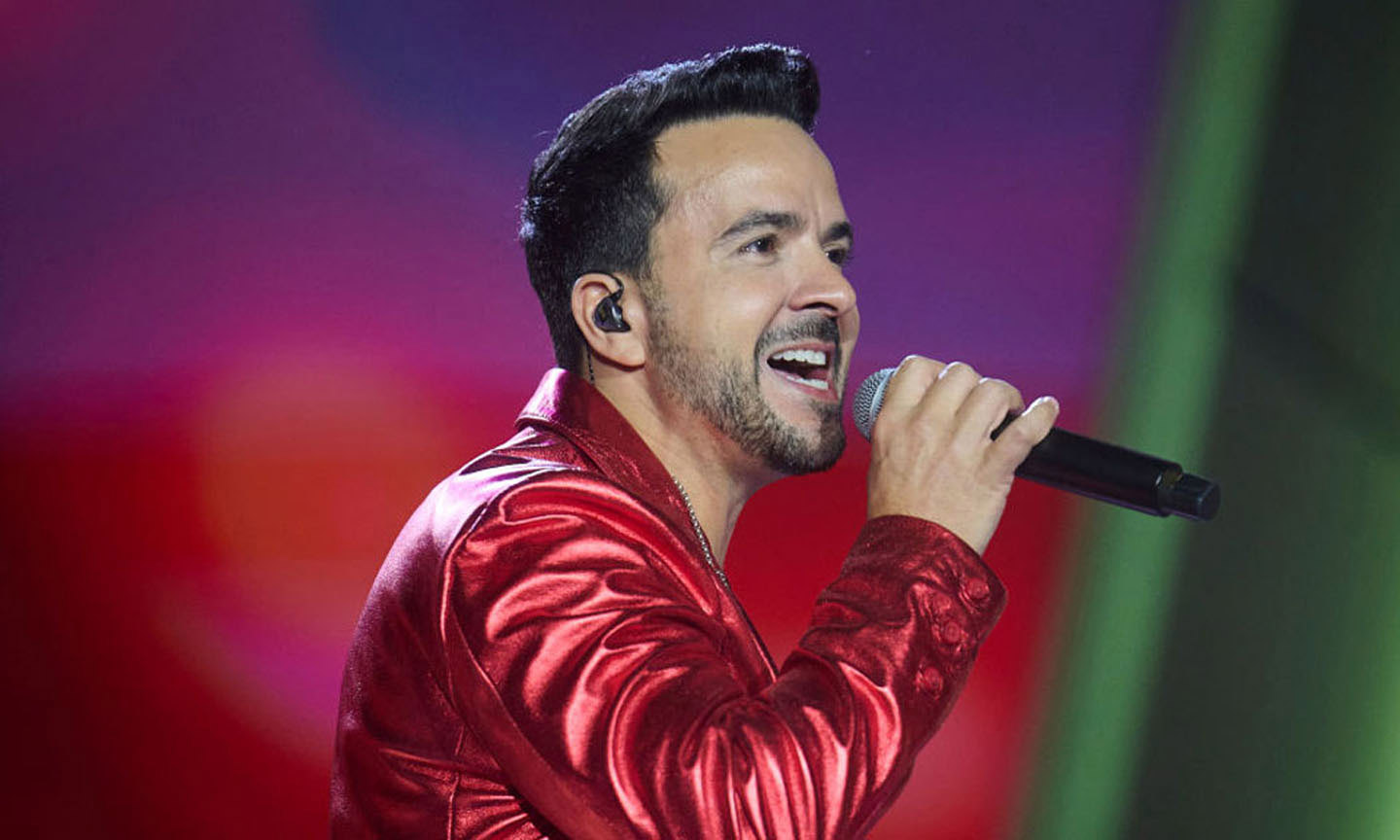 Luis Fonsi Shares New Laura Pausini Collaboration ‘Roma’